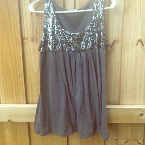 Heather gray sequin top